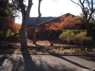415 East St, Roseville, CA 95678-1859