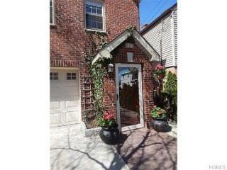 853 Logan Ave, Bronx, NY 10465-2311