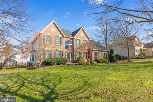 130 Wentworth Dr, Lansdale, PA 19446-1671