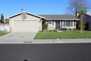 1864 Cherrywood Pl, Manteca CA  95336-2614 exterior