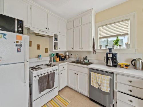 1101 Church St, Galveston TX  77550-5061 exterior