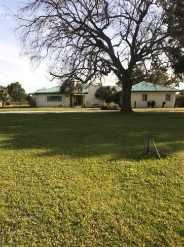 8001 Immokolee Rd, Fort Pierce, FL 34951-4008