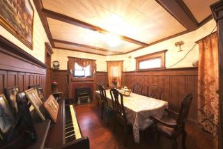 859 17th St, Brooklyn, NY 11230-3115