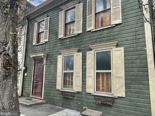 125 Louther St, Carlisle PA  17013-2979 exterior