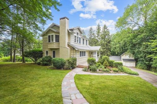 58 Van Orden Ave, Airmont NY  10901-6424 exterior