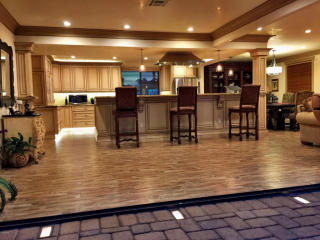 4814 Earll Dr, Phoenix AZ  85031-3655 exterior