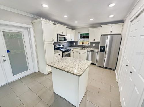 6020 99th Ave, Pinellas Park, FL 33782-3112