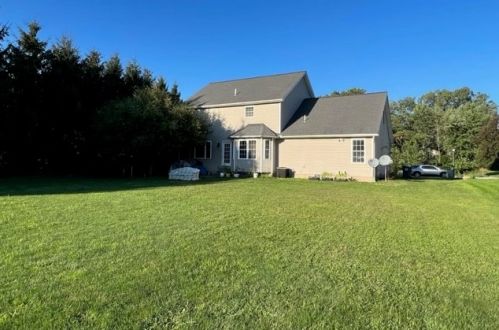 6002 Tuscany Ln, Fairview PA  16415-3282 exterior