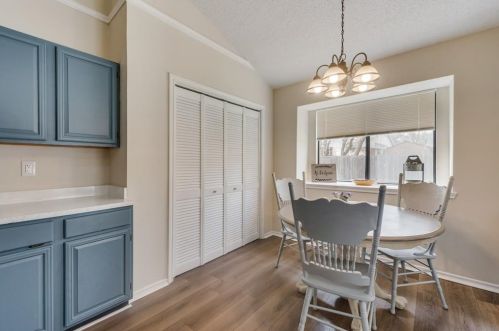 1147 Prospect Dr, Lewisville TX  75028-2549 exterior