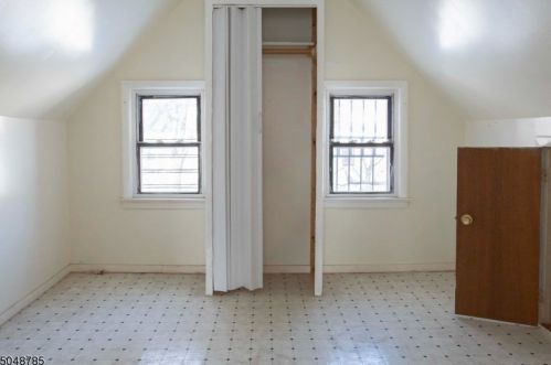 93 16th St, East Orange NJ  07017-5212 exterior