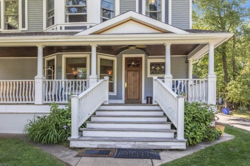 60 Pleasant Ave, Montclair NJ  07042-3114 exterior