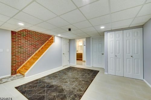 15 5th Ave, Manville NJ  08835-1321 exterior