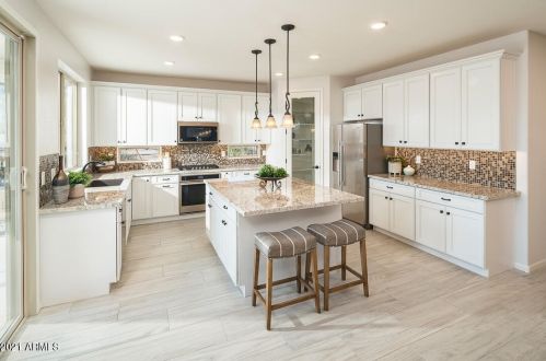 10566 Ironwood Dr, Casa Grande AZ  85194-6885 exterior