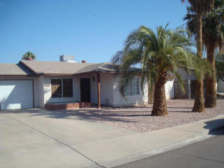 8840 Meadow Dr, Peoria, AZ 85382-3041