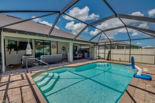 509 16th Ter, Cape Coral, FL 33909-0055