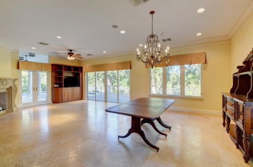 4255 Gleneagles Dr, Boynton Beach FL  33436-4914 exterior