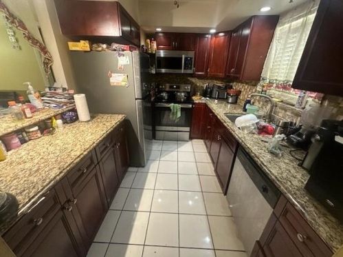 2259 Linton Ridge Cir, Delray Beach FL  33444-8179 exterior