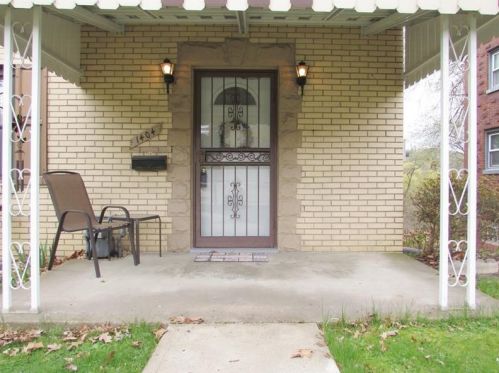1404 Barbara Dr, Verona, PA 15147-2402