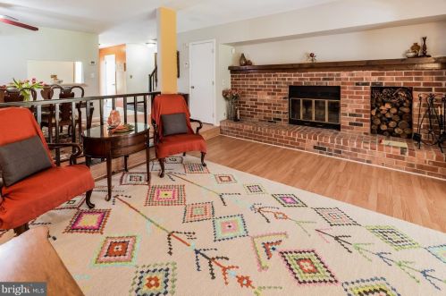 12 Pagoda Ct, Lawrence Township NJ  08648-4829 exterior