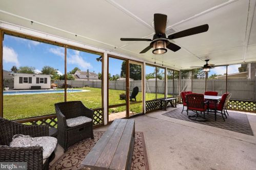 215 Harrison Ave, Beverly NJ  08010-2119 exterior