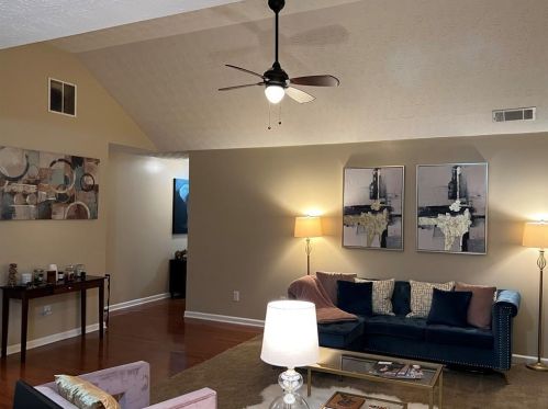 840 Ashton Oak Cir, Stone Mountain, GA 30083-5173