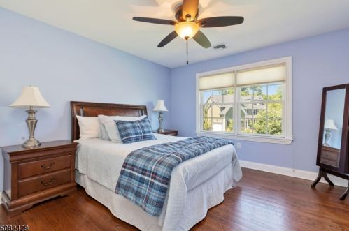 16 Hidden Meadow Dr, Scotch Plains NJ  07076-1158 exterior