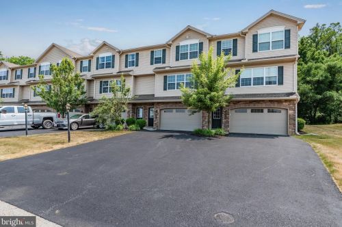 178 Old Schoolhouse Ln, Navy Sup Dpt, PA 17055-5665