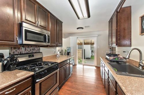 5363 Elm Ave, San Bernardino CA  92404-2936 exterior