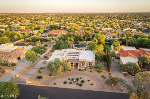 10461 Windrose Dr, Scottsdale AZ  85259-2423 exterior