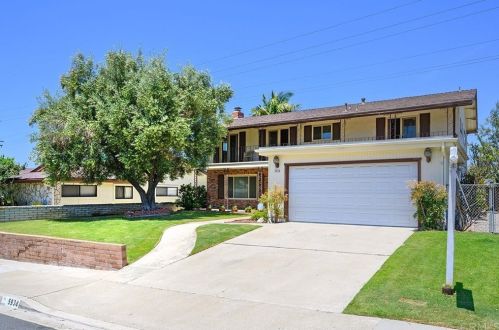 5934 Eldergardens St, San Diego, CA 92120-3710