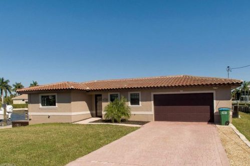 1757 46th Ln, Cape Coral, FL 33904-8758
