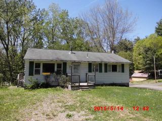 125 Hemlock Ter, Sacandaga, NY 12134-4301