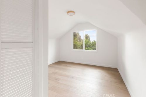 596 Mountain View St, Altadena CA  91001-4921 exterior