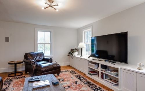 30 Glenwood St, Natick MA 01760-5649 exterior