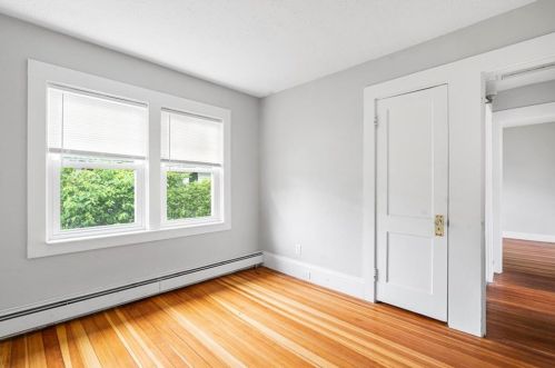 121 California Ave, Providence RI 02905-4322 exterior