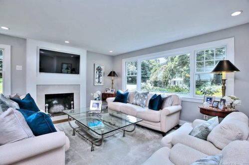 31 Larbert Rd, Southport CT  06890-1341 exterior