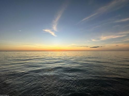 56 Silver Oaks Cir, Naples FL  14101-4669 exterior