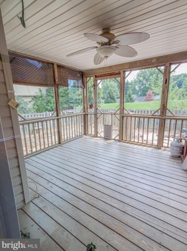 12 Heritage Dr, Dover DE  19904-6519 exterior