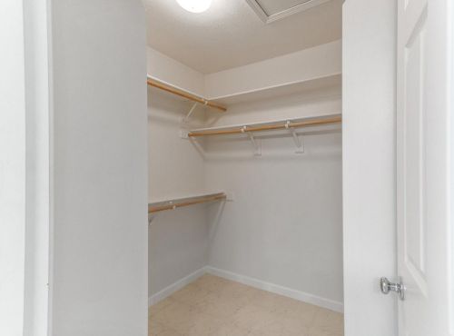 4533 Visions Dr, Turlock CA  95382-8332 exterior
