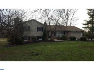 125 Butternut Dr, Parkesburg, PA 19365-1750