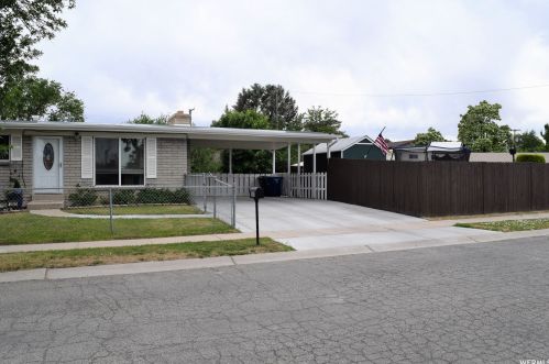 3097 Southbourne Cir, Salt Lake City, UT 84119-4824