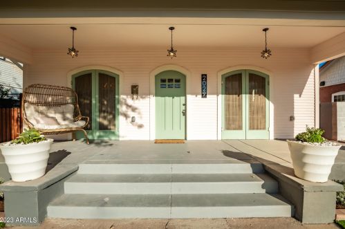 2029 10th St, Phoenix AZ  85006-2119 exterior