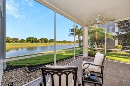 28657 San Lucas Ln, Bonita Springs, FL 34135-8302
