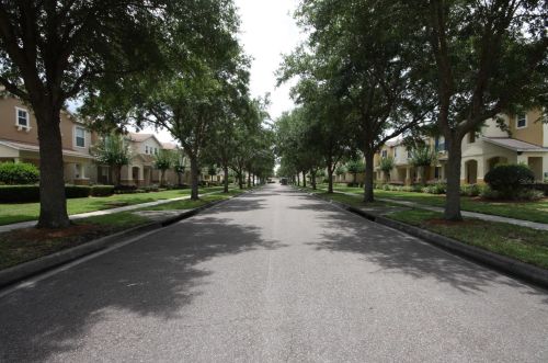2517 Abey Blanco Dr, Orlando, FL 32828-9302