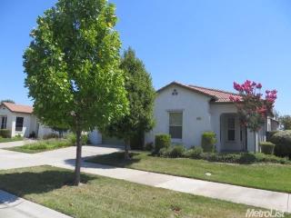 160 Mill Valley Cir, Sacramento, CA 95835-2170