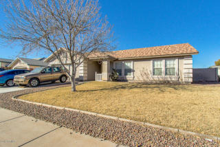 4682 Kirby St, Gilbert, AZ 85297-8275