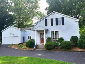348 Chestnut St, Fredonia, NY 14063-1652