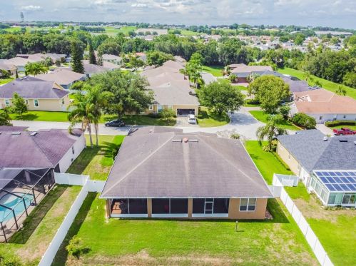 6462 Hickory View Dr, Lakeland FL  33813-0805 exterior