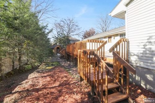 1 Prince Rd, Parsippany NJ  07054-4822 exterior