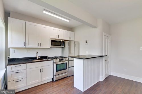 1916 Calvert St, Washington DC 20008-2663 exterior